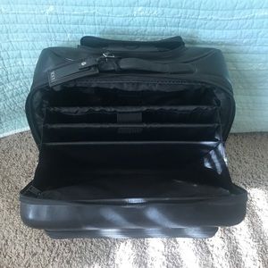Tumi Roller Case